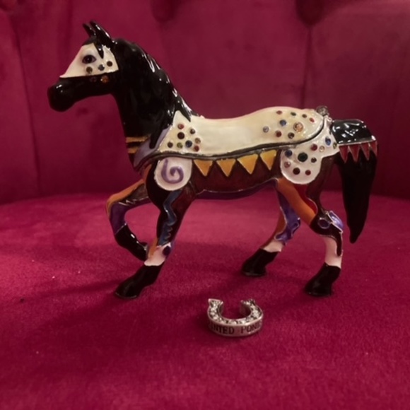 Retired Trail of Painted Ponies - “Prairie Horizon”  Trinket Box - Picture 1 of 4